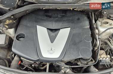 Внедорожник / Кроссовер Mercedes-Benz M-Class 2006 в 