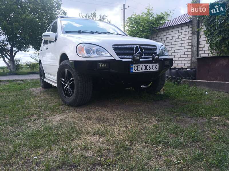 Позашляховик / Кросовер Mercedes-Benz M-Class 2002 в Чернівцях
