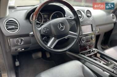 Внедорожник / Кроссовер Mercedes-Benz M-Class 2010 в 