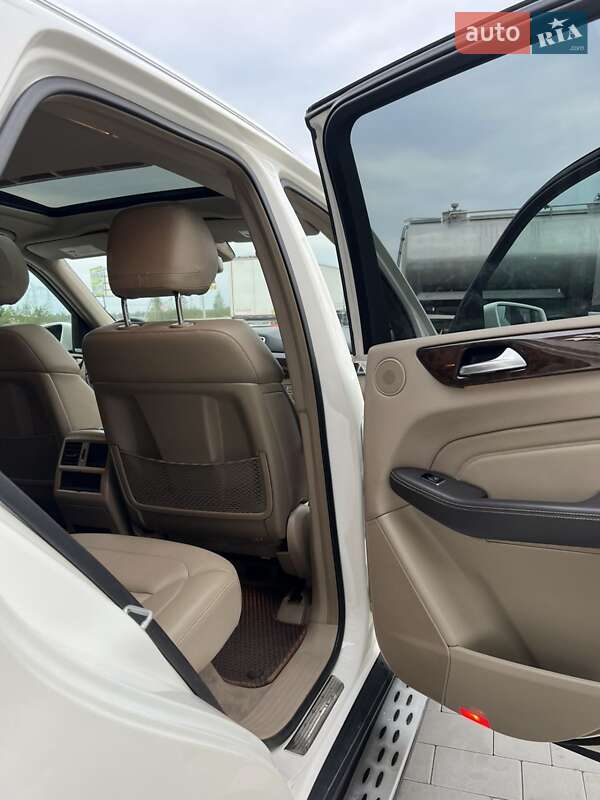 Внедорожник / Кроссовер Mercedes-Benz M-Class 2012 в Рокитном фото 31 Внедорожник / Кроссовер Mercedes-Benz M-Class 2012 в Рокитном