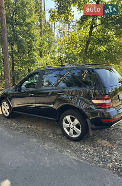 Внедорожник / Кроссовер Mercedes-Benz M-Class 2008 в 