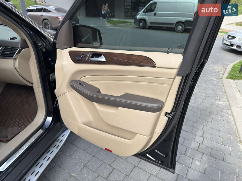 Позашляховик / Кросовер Mercedes-Benz M-Class 2014 в Львові фото 22 Позашляховик / Кросовер Mercedes-Benz M-Class 2014 в Львові