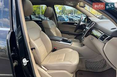 Внедорожник / Кроссовер Mercedes-Benz M-Class 2014 в 