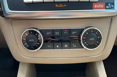Внедорожник / Кроссовер Mercedes-Benz M-Class 2014 в 