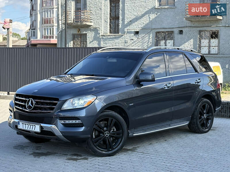 Позашляховик / Кросовер Mercedes-Benz M-Class 2012 в Львові