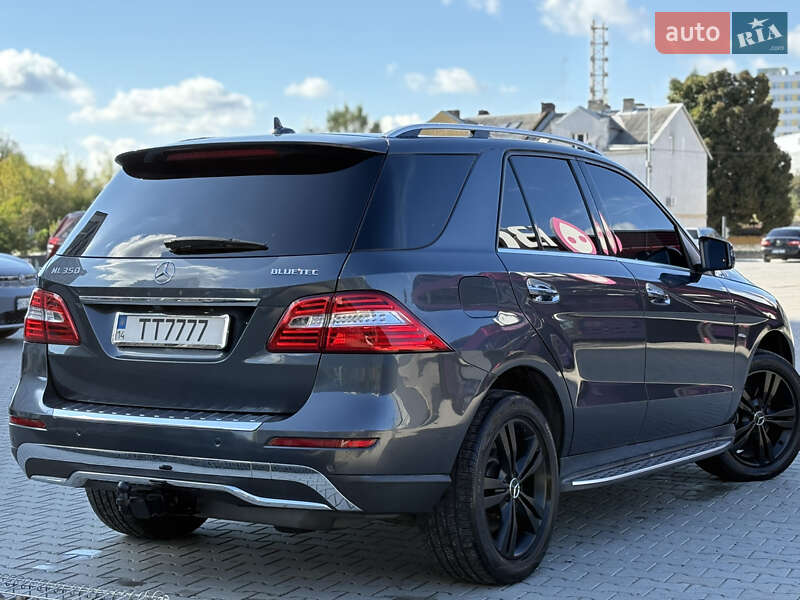 Позашляховик / Кросовер Mercedes-Benz M-Class 2012 в Львові