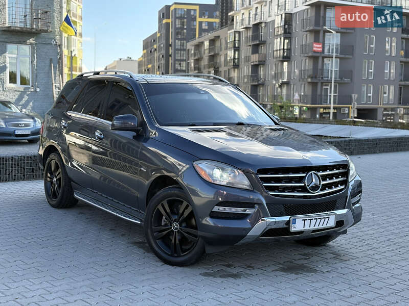 Позашляховик / Кросовер Mercedes-Benz M-Class 2012 в Львові