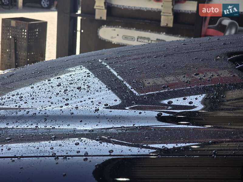 Позашляховик / Кросовер Mercedes-Benz M-Class 2010 в Первомайську