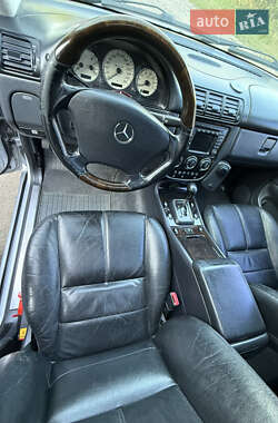 Позашляховик / Кросовер Mercedes-Benz M-Class 2004 в 