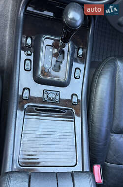 Позашляховик / Кросовер Mercedes-Benz M-Class 2004 в 