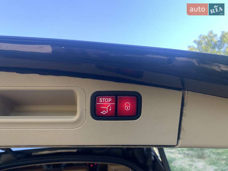 Внедорожник / Кроссовер Mercedes-Benz M-Class 2010 в Кривом Роге