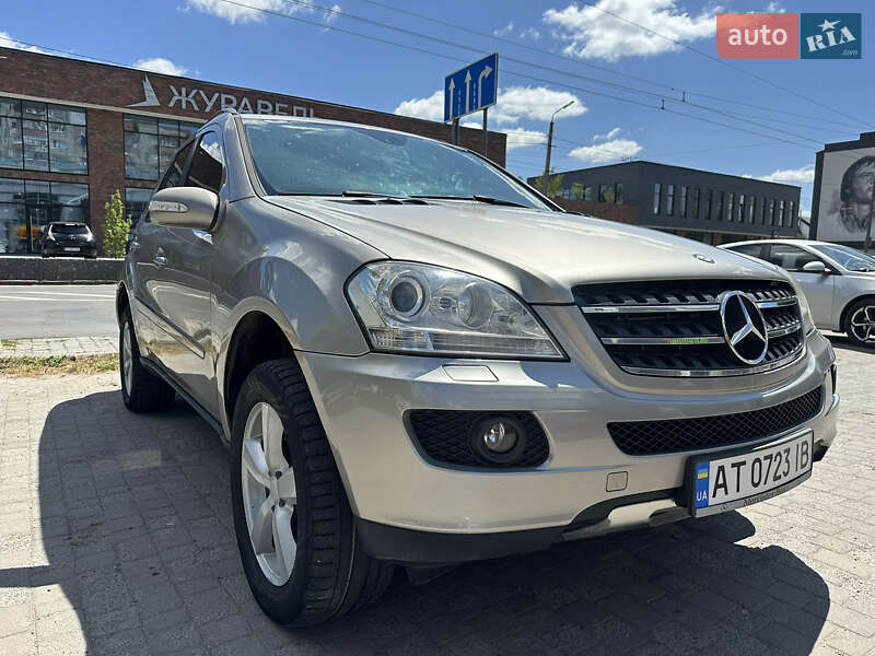 Внедорожник / Кроссовер Mercedes-Benz M-Class 2007 в Ивано-Франковске
