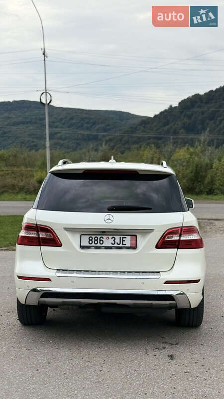 Внедорожник / Кроссовер Mercedes-Benz M-Class 2012 в Хусте