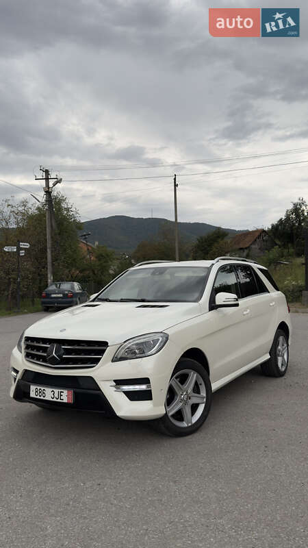 Внедорожник / Кроссовер Mercedes-Benz M-Class 2012 в Хусте