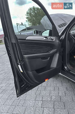 Внедорожник / Кроссовер Mercedes-Benz M-Class 2012 в 