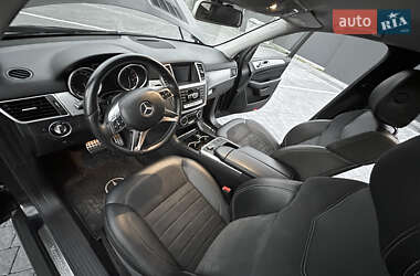 Внедорожник / Кроссовер Mercedes-Benz M-Class 2012 в 