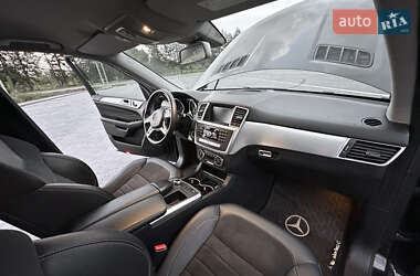 Внедорожник / Кроссовер Mercedes-Benz M-Class 2012 в 