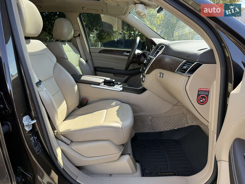 Позашляховик / Кросовер Mercedes-Benz M-Class 2013 в Харкові