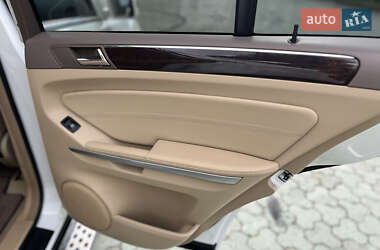 Позашляховик / Кросовер Mercedes-Benz M-Class 2011 в 
