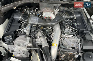 Позашляховик / Кросовер Mercedes-Benz M-Class 2011 в 
