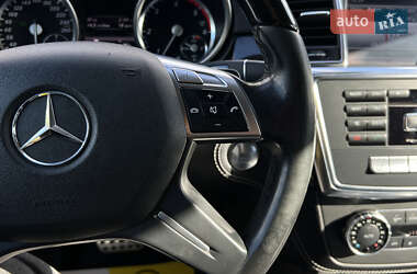 Внедорожник / Кроссовер Mercedes-Benz M-Class 2013 в 