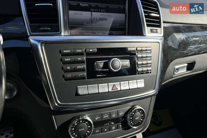 Внедорожник / Кроссовер Mercedes-Benz M-Class 2013 в Львове