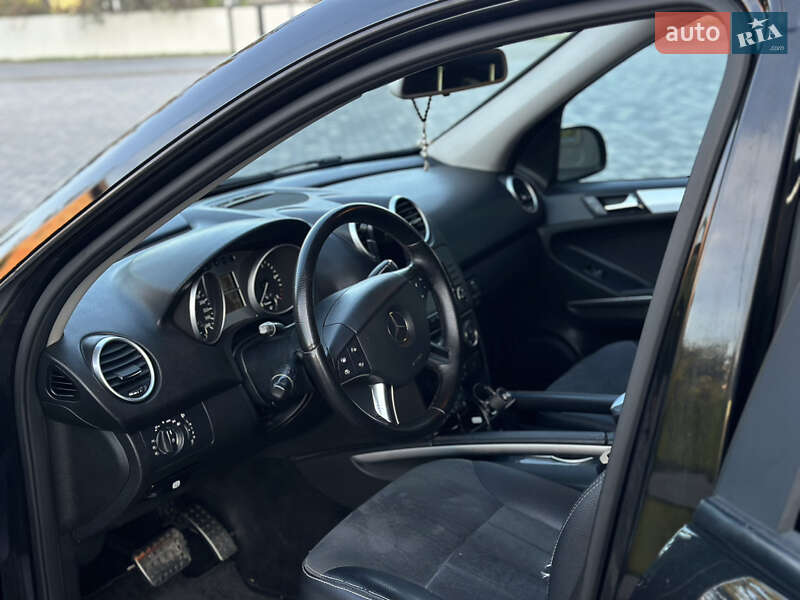 Позашляховик / Кросовер Mercedes-Benz M-Class 2007 в Коломиї