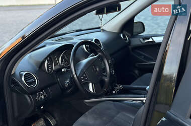 Внедорожник / Кроссовер Mercedes-Benz M-Class 2007 в 