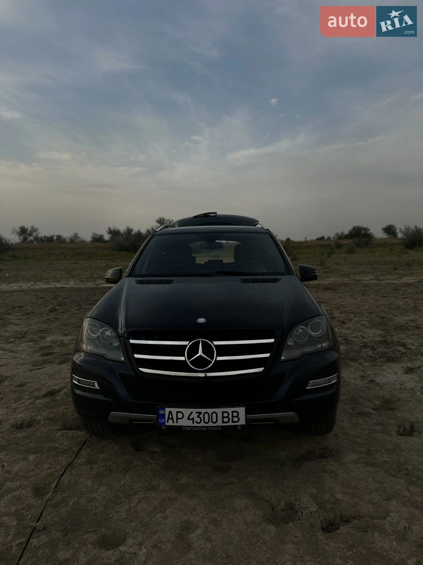 2010 Mercedes-Benz M-klasse - фото 1
