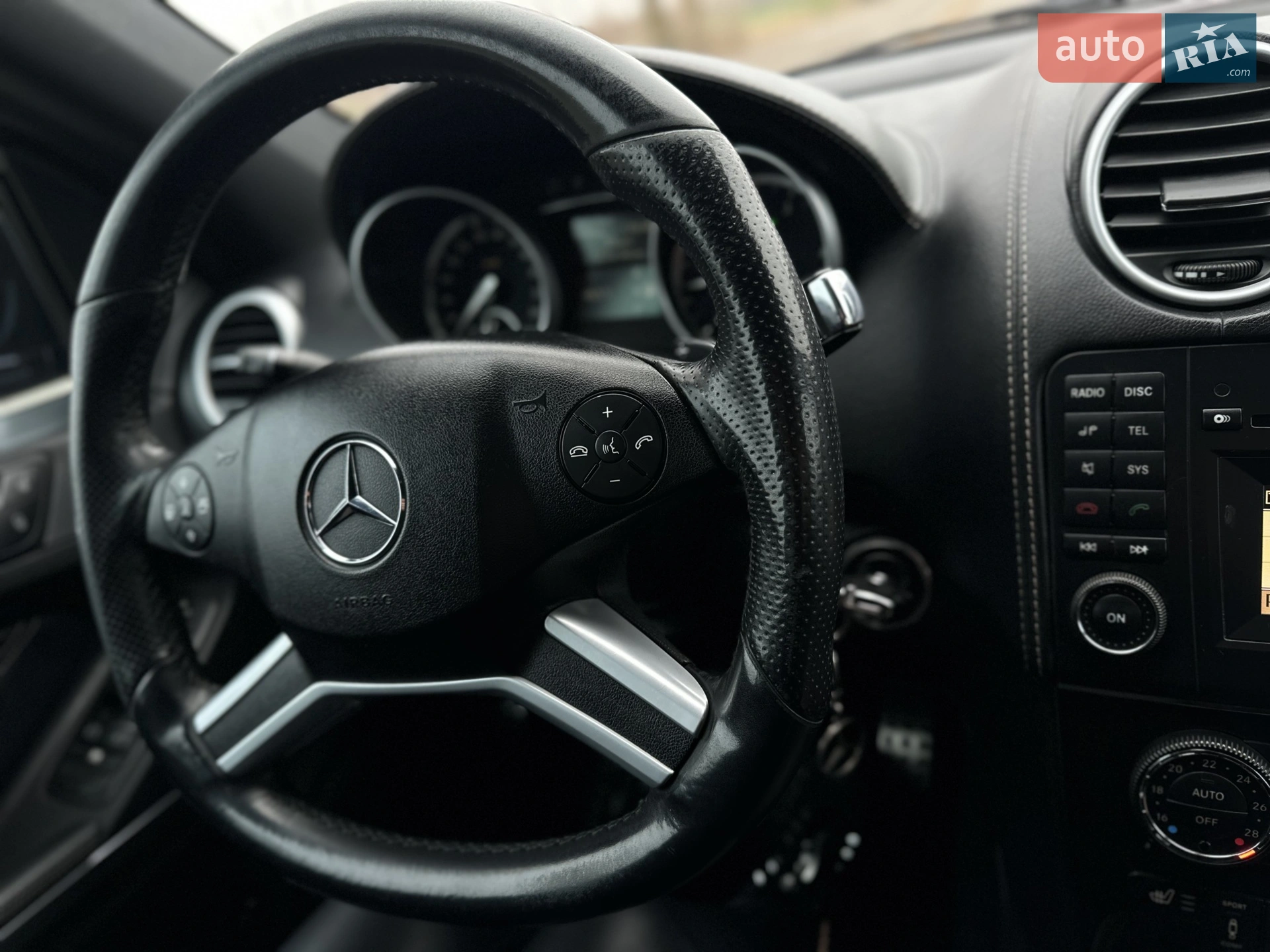 2010 Mercedes-Benz M-klasse - мініатюра 18