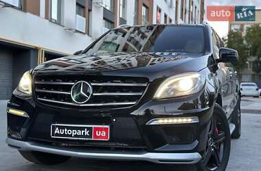 Внедорожник / Кроссовер Mercedes-Benz M-Class 2012 в 