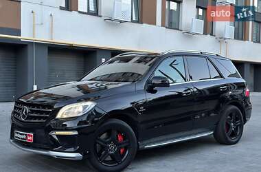 Внедорожник / Кроссовер Mercedes-Benz M-Class 2012 в 