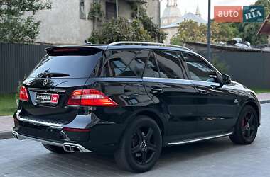 Внедорожник / Кроссовер Mercedes-Benz M-Class 2012 в 