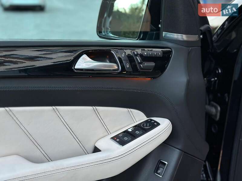 Позашляховик / Кросовер Mercedes-Benz M-Class 2012 в Вінниці