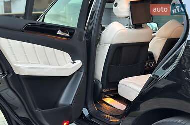 Внедорожник / Кроссовер Mercedes-Benz M-Class 2012 в 