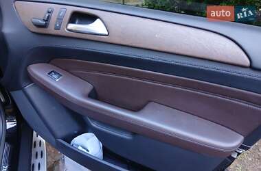 Позашляховик / Кросовер Mercedes-Benz M-Class 2014 в 