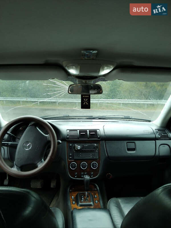 Внедорожник / Кроссовер Mercedes-Benz M-Class 2003 в Ивано-Франковске фото 8 Внедорожник / Кроссовер Mercedes-Benz M-Class 2003 в Ивано-Франковске