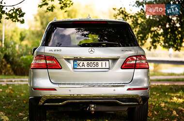 Позашляховик / Кросовер Mercedes-Benz M-Class 2015 в 