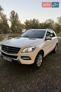 Позашляховик / Кросовер Mercedes-Benz M-Class 2014 в Харкові