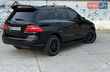 Внедорожник / Кроссовер Mercedes-Benz M-Class 2011 в 
