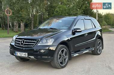 Внедорожник / Кроссовер Mercedes-Benz M-Class 2006 в 
