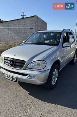 Внедорожник / Кроссовер Mercedes-Benz M-Class 2004 в 
