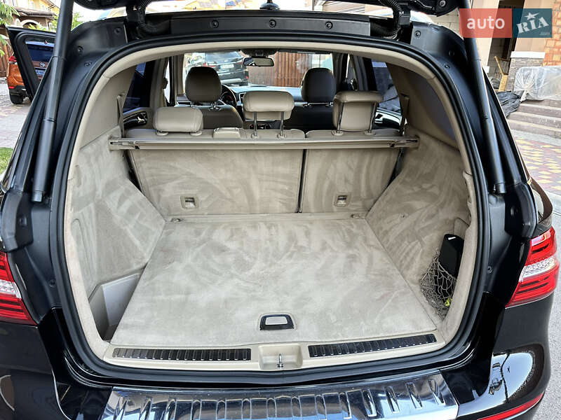 Внедорожник / Кроссовер Mercedes-Benz M-Class 2015 в Броварах