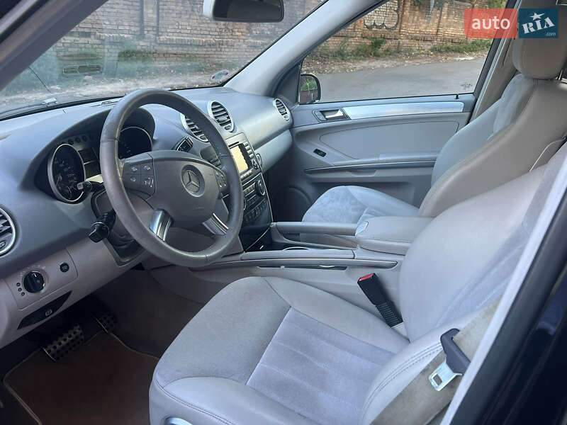 Внедорожник / Кроссовер Mercedes-Benz M-Class 2007 в Киеве