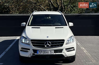 Внедорожник / Кроссовер Mercedes-Benz M-Class 2012 в 