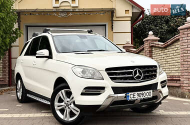 Позашляховик / Кросовер Mercedes-Benz M-Class 2013 в Чернівцях