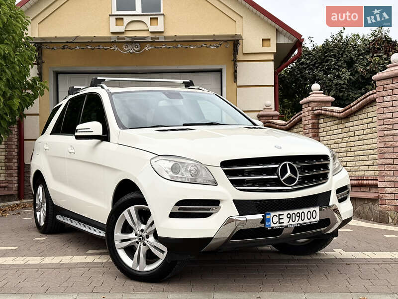 Позашляховик / Кросовер Mercedes-Benz M-Class 2013 в 