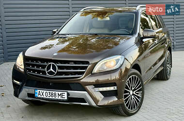 Внедорожник / Кроссовер Mercedes-Benz M-Class 2013 в Киеве
