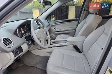 Внедорожник / Кроссовер Mercedes-Benz M-Class 2011 в 