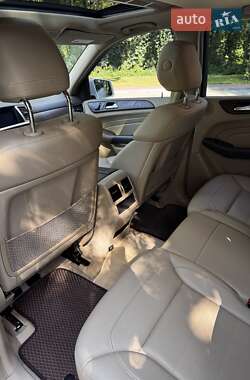 Внедорожник / Кроссовер Mercedes-Benz M-Class 2014 в 